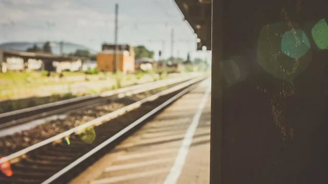 耐人寻味的小句子！