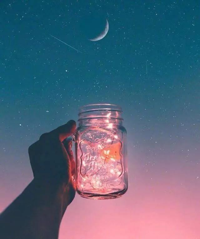 适合入睡前发朋友圈的说说！