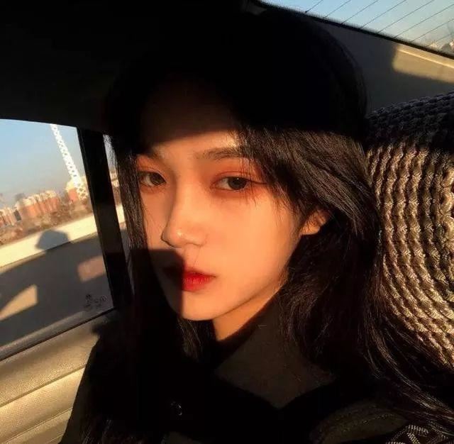 睡前发朋友圈的句子！