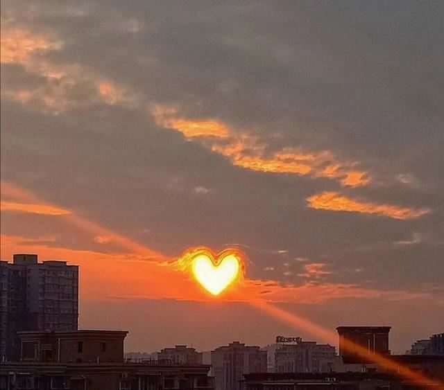 适合毕业季发的特殊文案