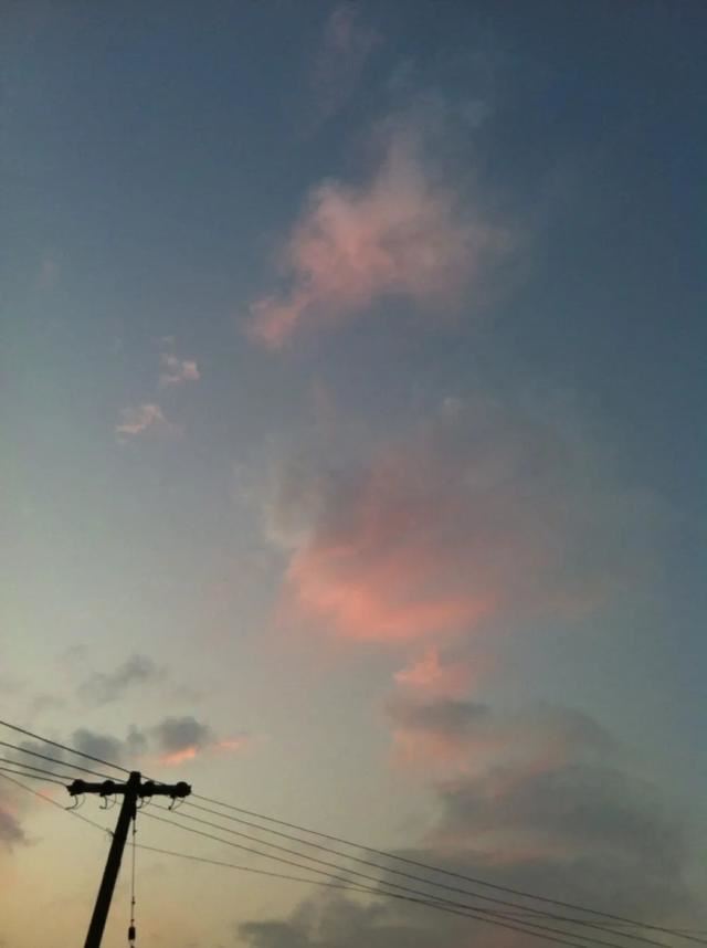 轻松美好的朋友圈文案短句！