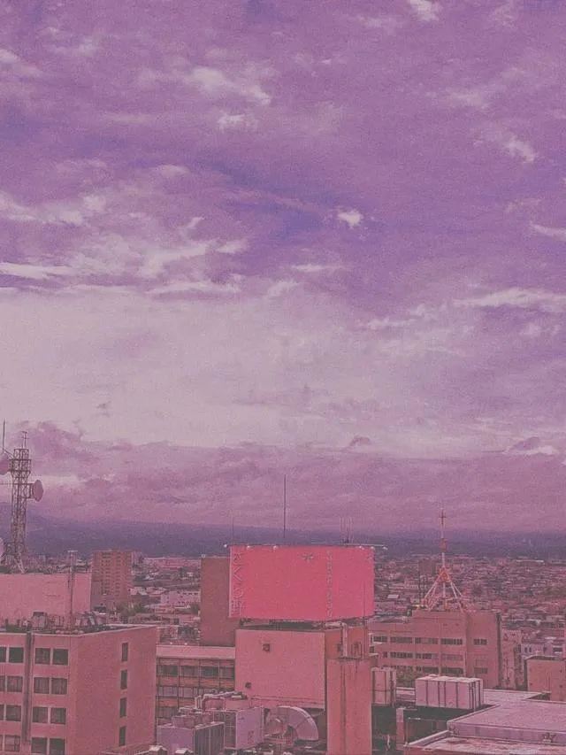 文案｜成年人的崩溃藏在“仅自己可见”