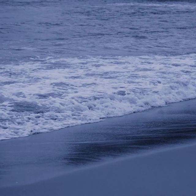 一段成熟而温柔的文案！