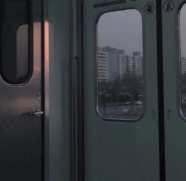 “有没有一条文案让你情绪失控”