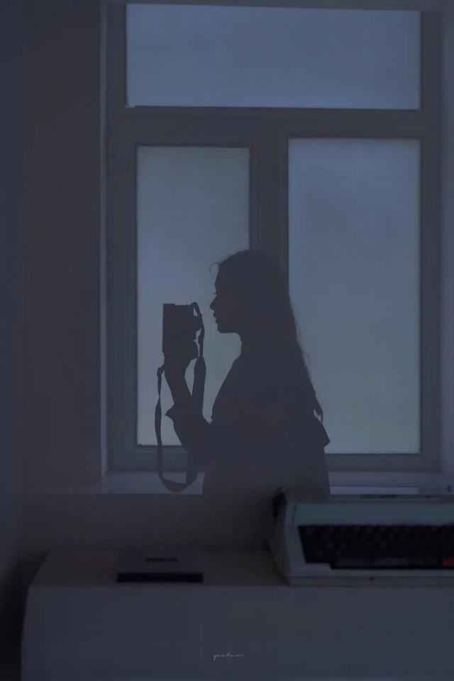 无关爱情的小众文案！