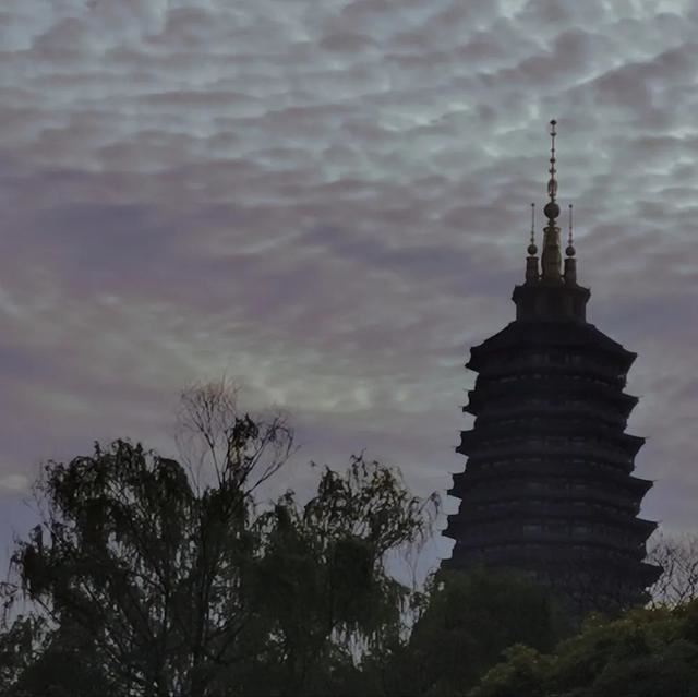 朋友圈适合你的说说！