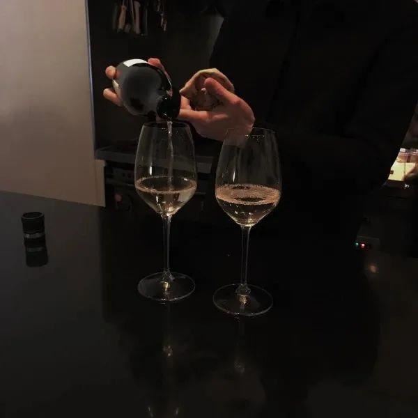 一句话证明你不开心，心里难过好想哭的句子！