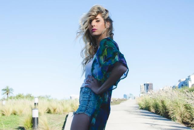 女人对异性朋友的占有欲有多强？采访了三名女性，原来我们都自私