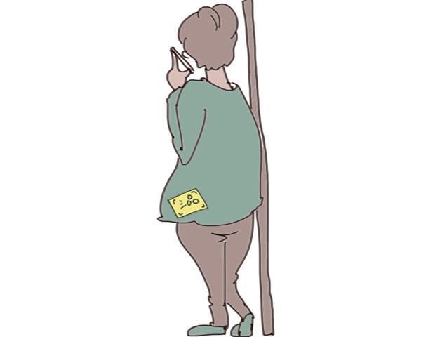 一个女人这样对你，就是拿你当“长期饭票”，别自讨没趣