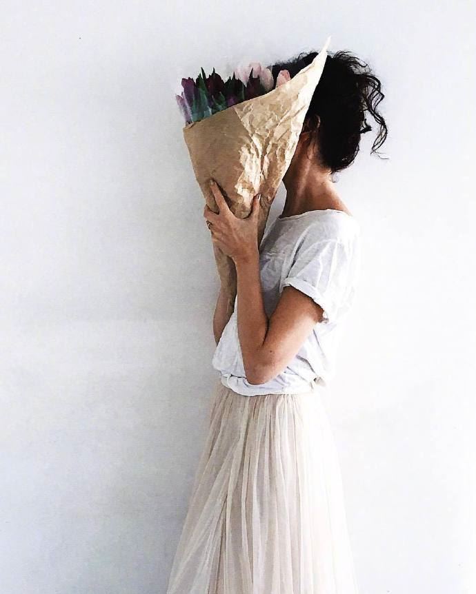 心里委屈想哭的一句话，送给爱而不得的你！