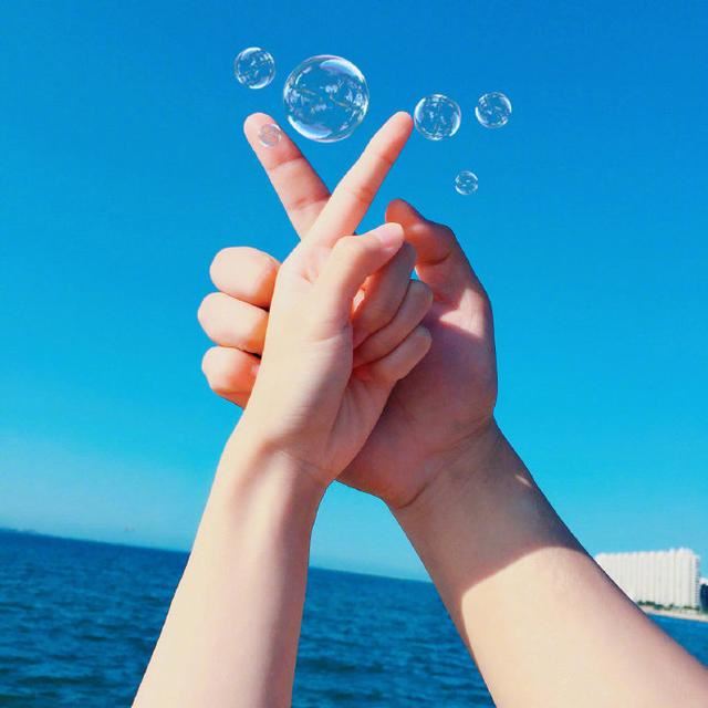 文艺到极致的撩人句子，甜蜜深情，打动人心！