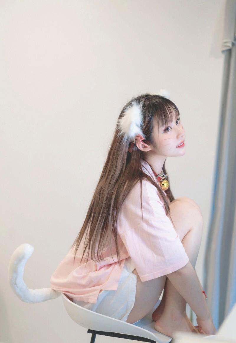 可爱软萌奶猫系女孩系列写真