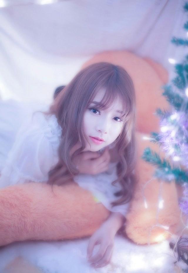 梦幻甜心正妹演绎朦胧美唯美摄影写真