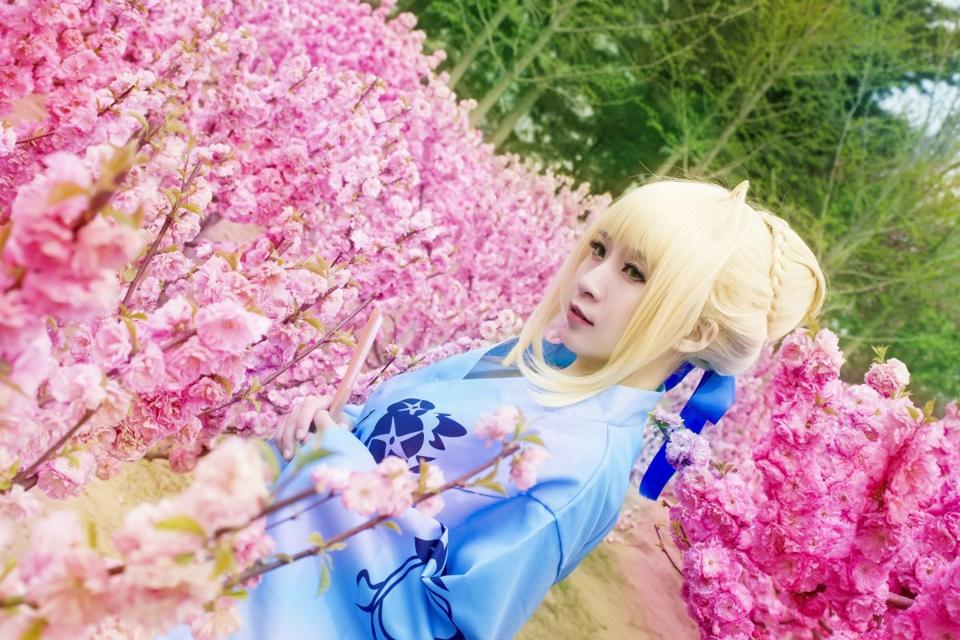 亚瑟王阿尔托莉雅·潘德拉贡Saber和服cosplay