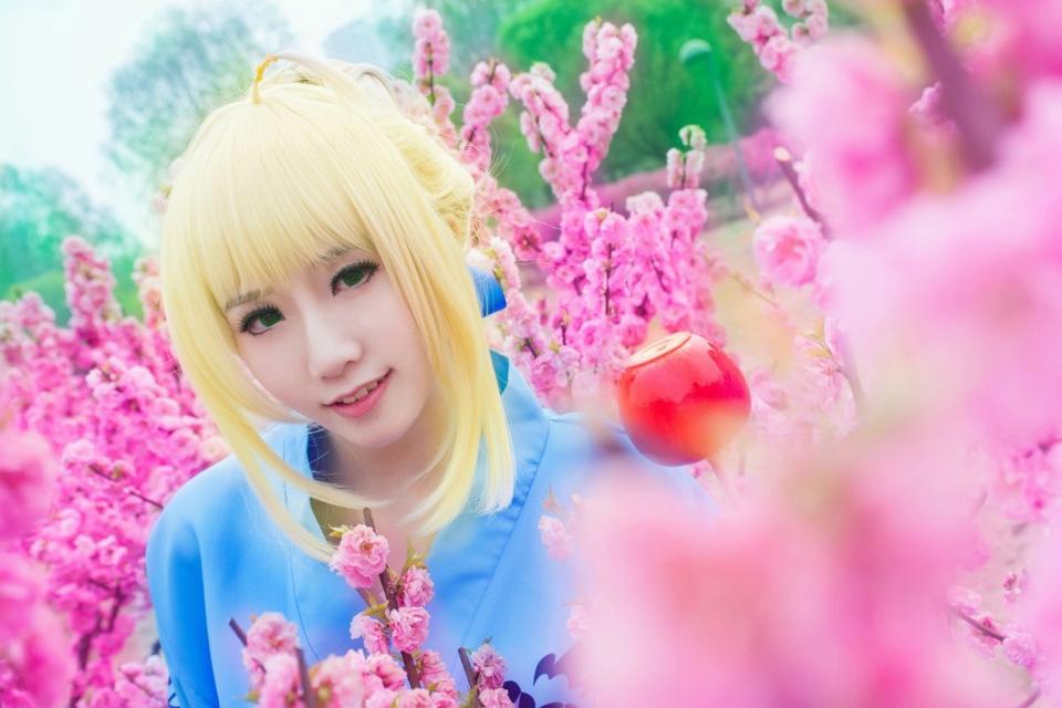 亚瑟王阿尔托莉雅·潘德拉贡Saber和服cosplay