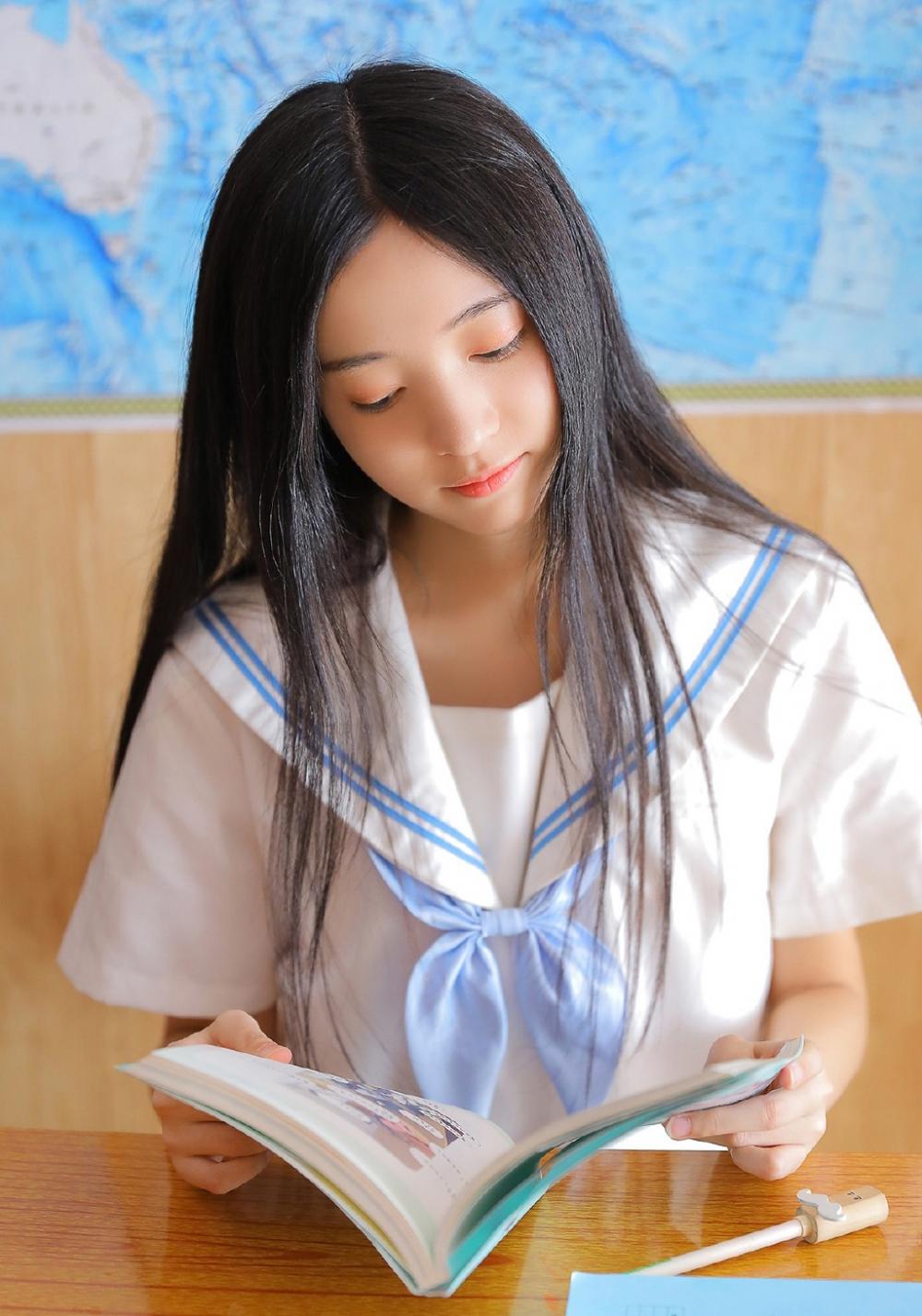 美女学生妹JK制服青涩养眼写真