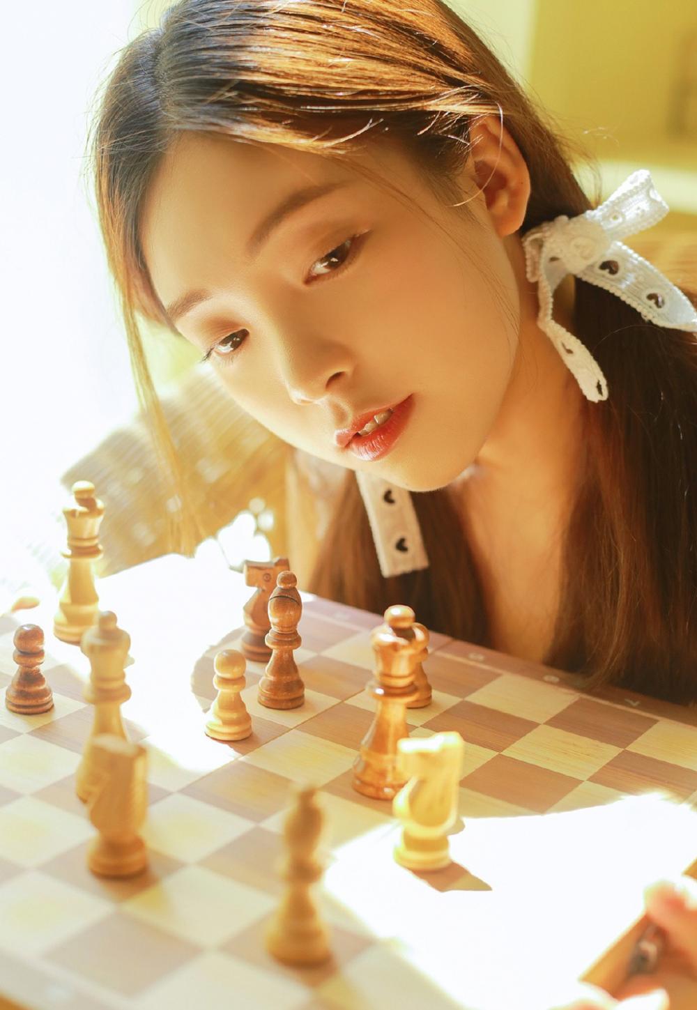 90后双马尾象棋少女私房夺目吸晴清纯写真