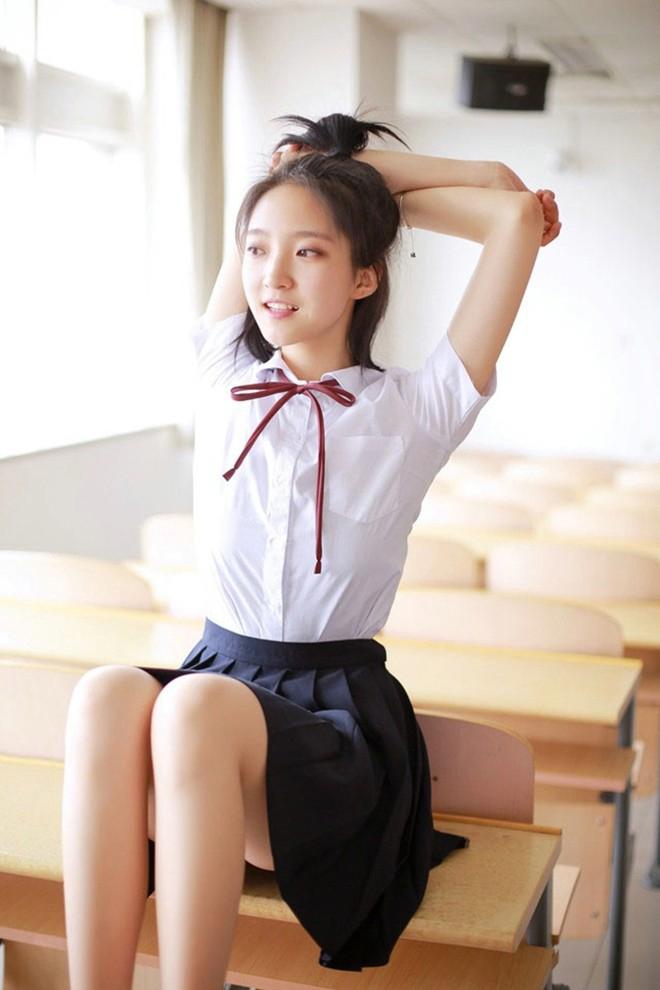 美女学生妹学生制服清纯靓丽写真