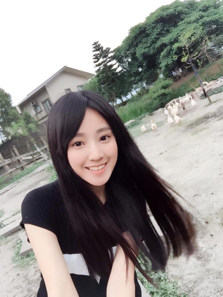 小清新美女安婕希(陈奕安)清纯写真图片