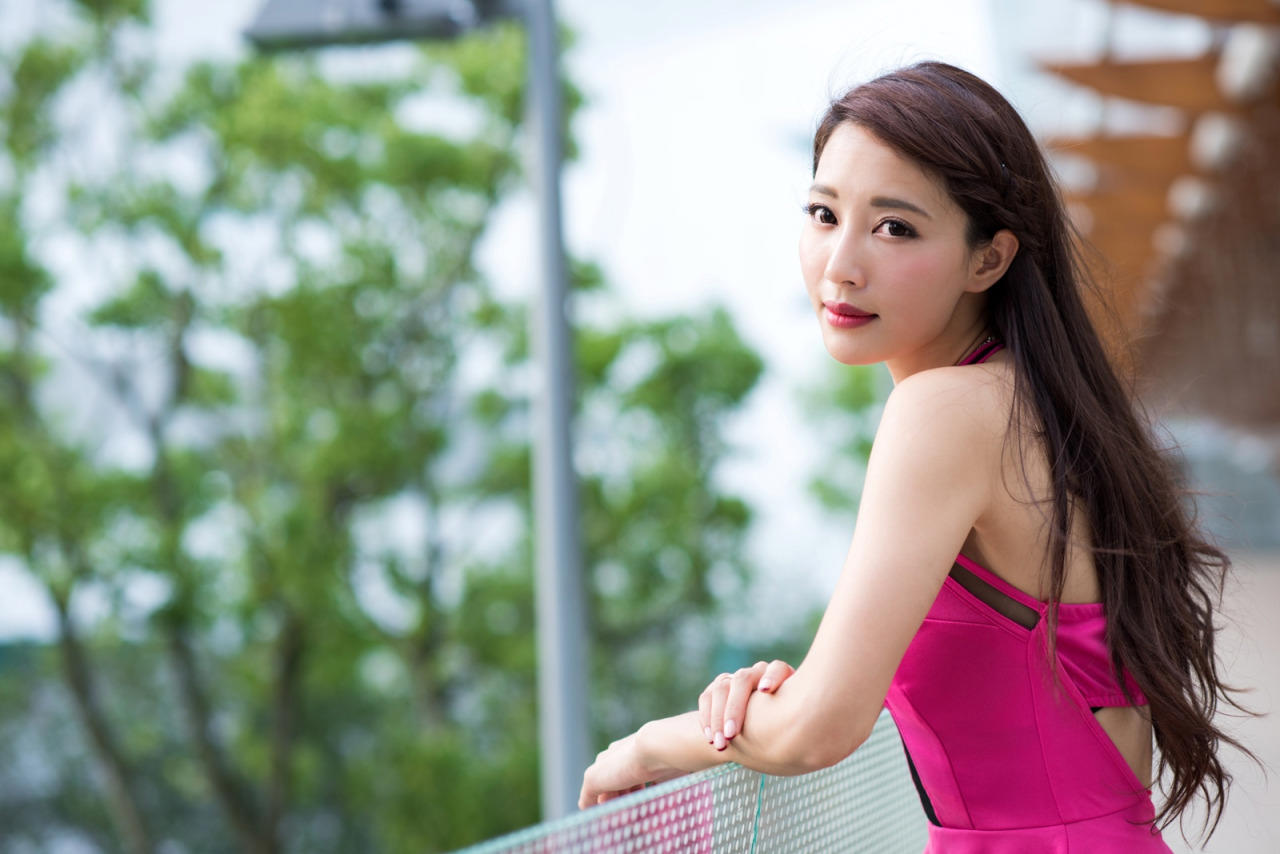 台湾清纯美女玛儿(Emma Jiang)气质外拍写真