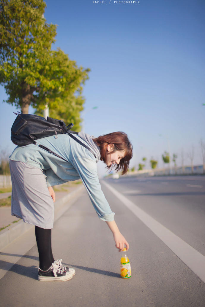 自然美女户外个人写真照