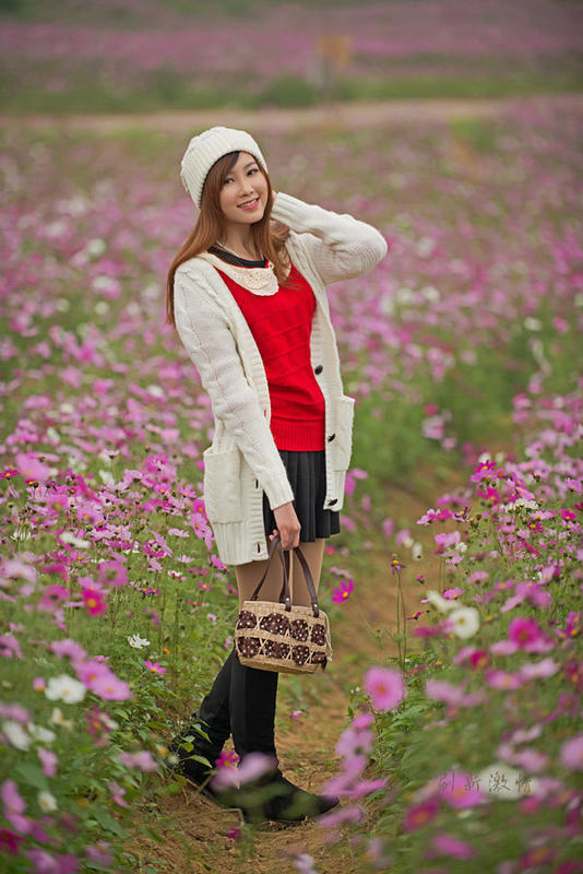 冬日花季少女户外唯美写真大片